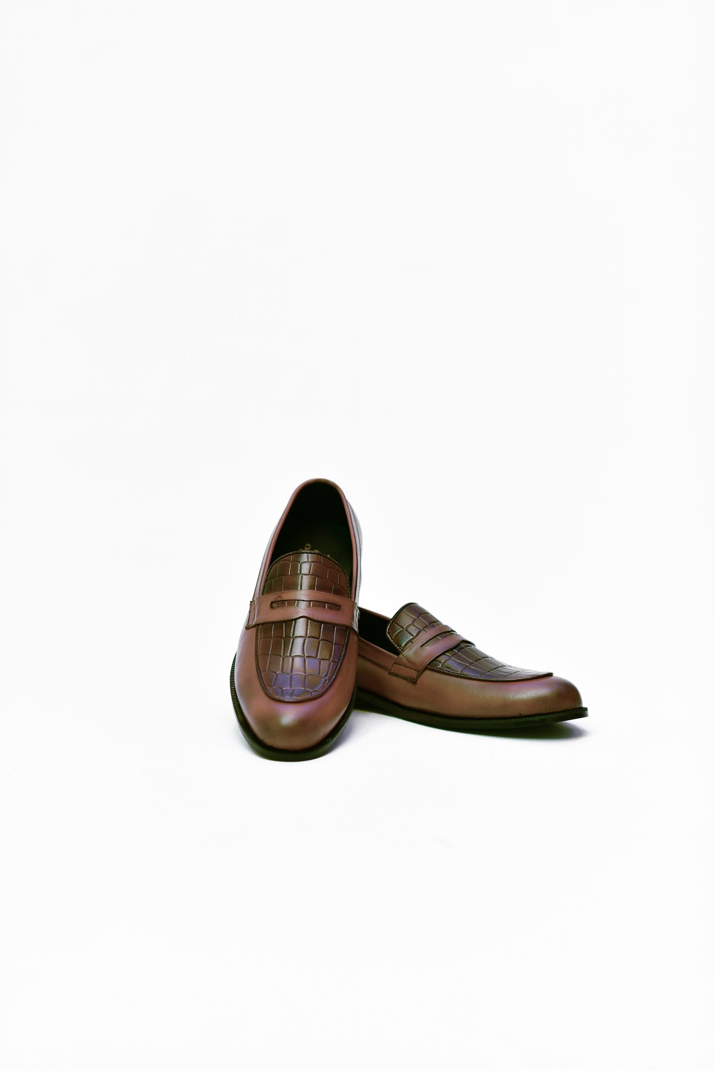 Loafer-luxe tire sole, casual shoes for men